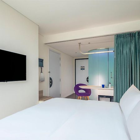 Tru By Hilton Bac Giang City Centre Exterior photo